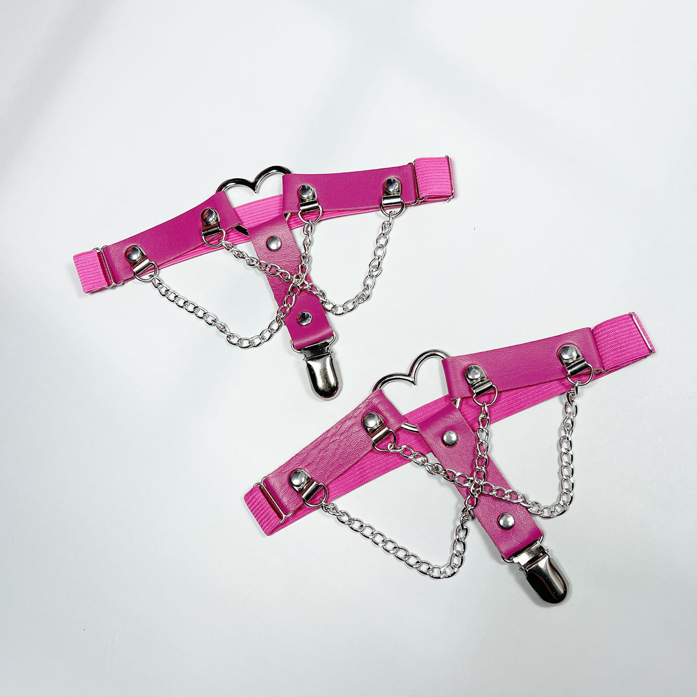 Elastic Band Leg Ring Socks Clip Love Heart-Shaped Chain Sweet Cool Dark Series