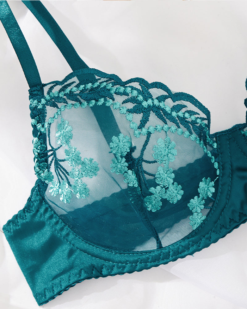 Embroidery Lace Garter Lingerie Set