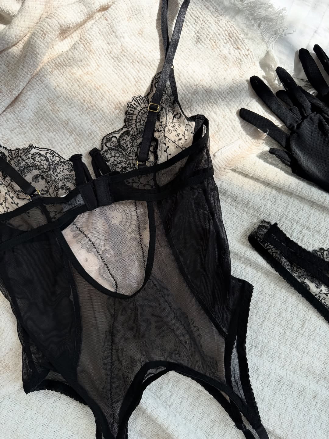 Valentina Lace Lingerie Set