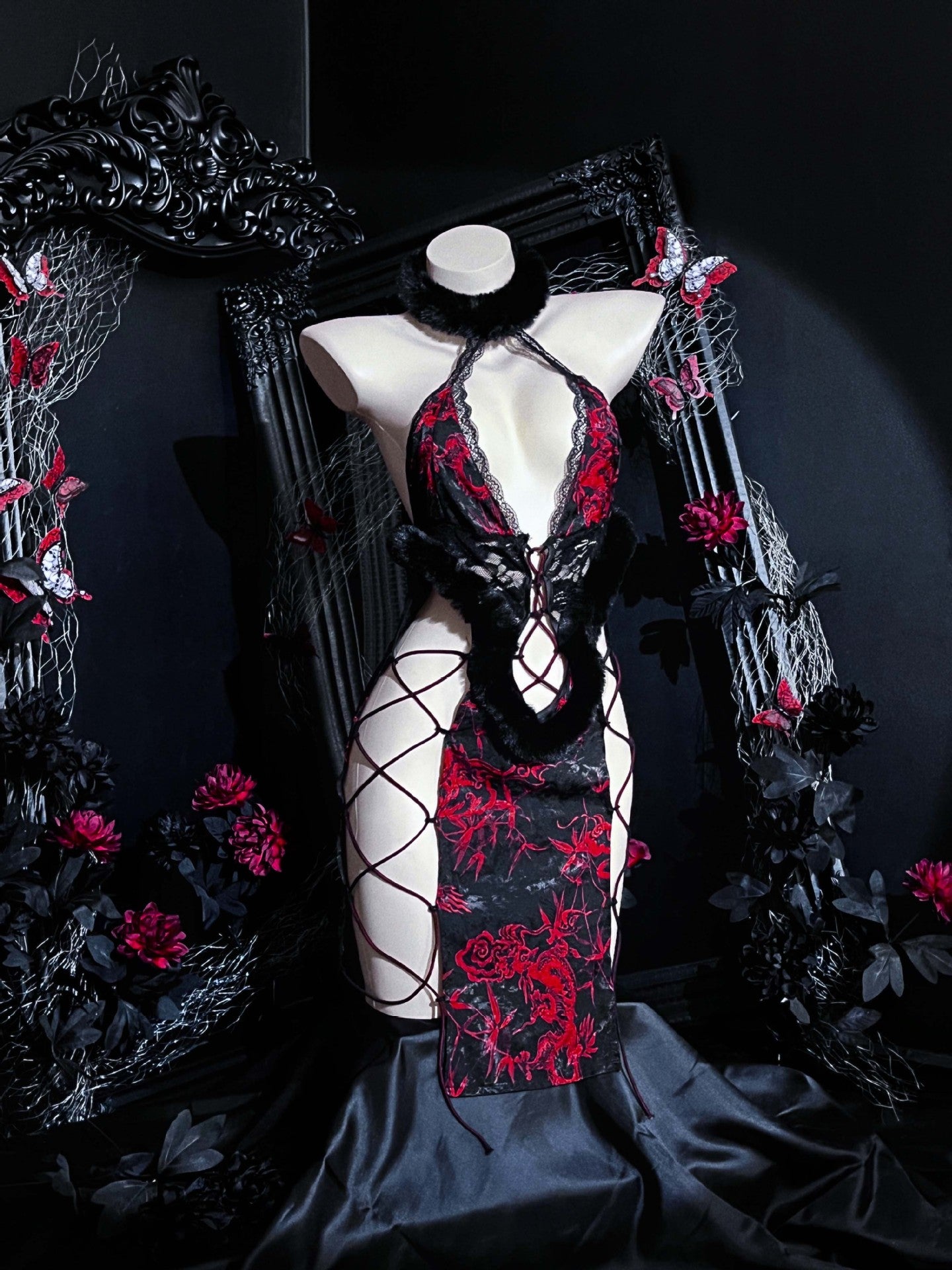 Ancient Style Plush Halter Neck Straps Cheongsam Uniform